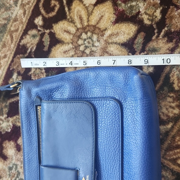Fossil Royal Blue Leather Purse 👛 - Picture 9 of 10
